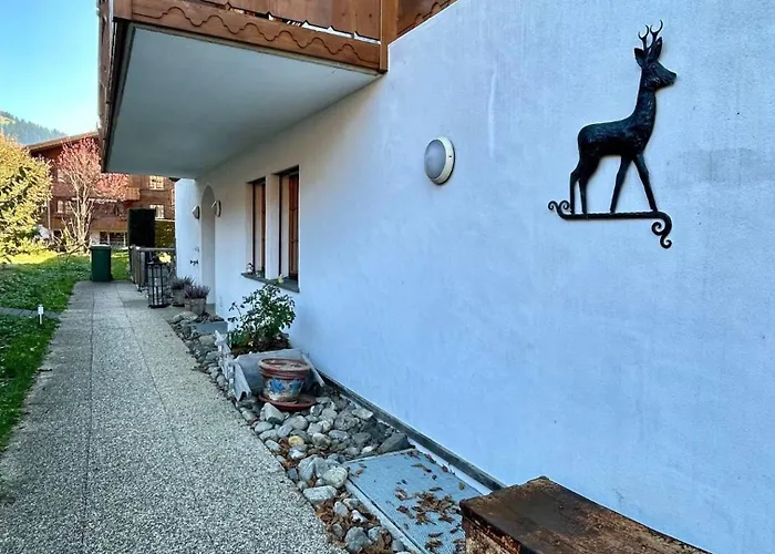- Luxury Flat In Saanen * Gstaad
