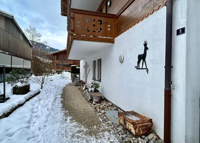 - Luxury Flat In Saanen