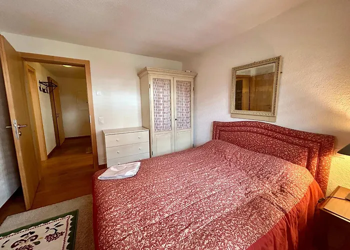 - Luxury Flat In Saanen בית נופש *