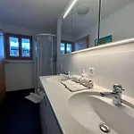 펜션 - Luxury Flat In Saanen 그슈타드